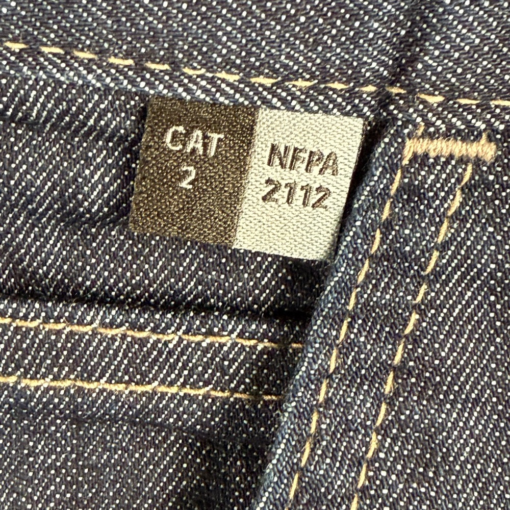 Carhartt FR Flame Resistant Denim Jeans Mens 30x32 Workwear Dark‎ Wash - Picture 3 of 6